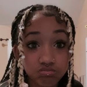 Meet your Posher, Addi